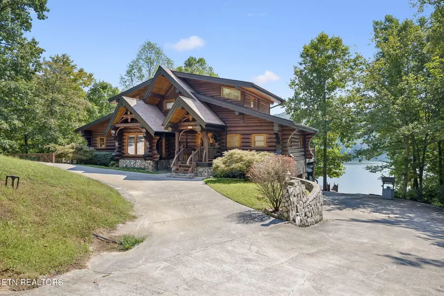 546 Bluff View Rd, New Tazewell, TN 37825 - #2