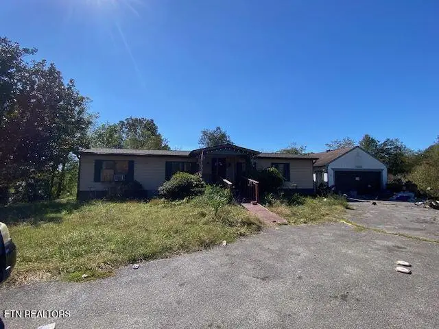 5701 Roberts Rd, Corryton, TN 37721 - #1