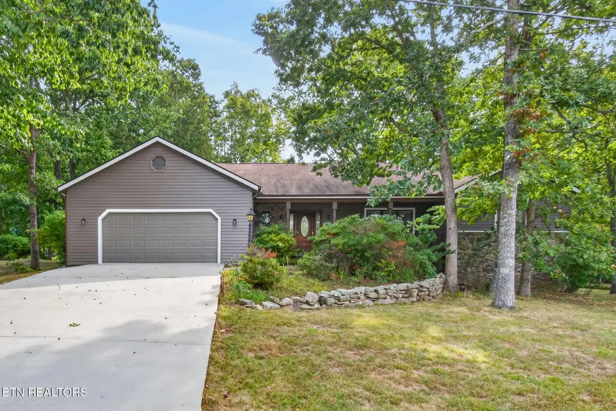 31 Kingsboro Lane, Crossville, TN 38558 - #1