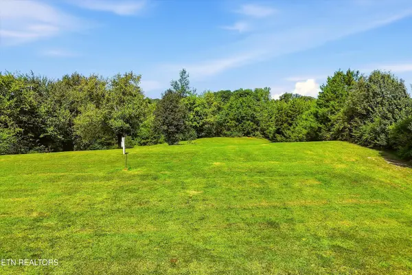 4745 Morganton Rd, Maryville, TN 37801