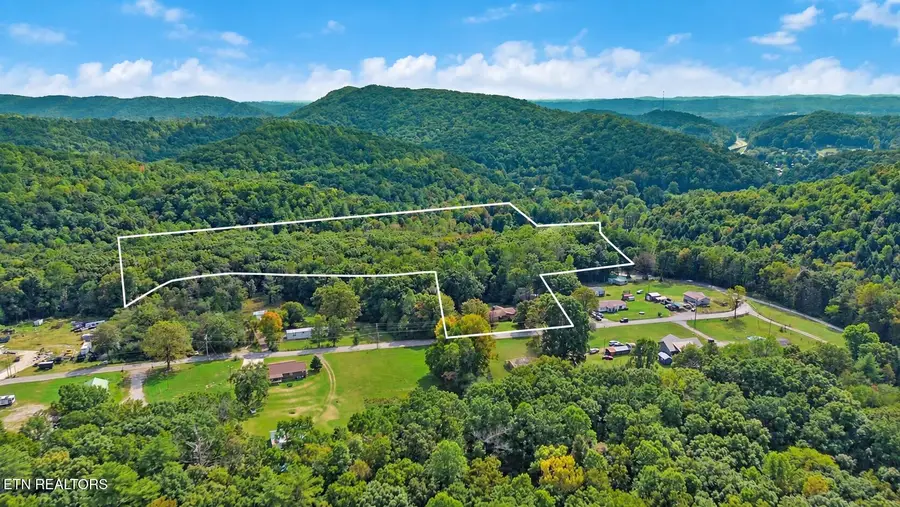 1078 Cove Lane, Oliver Springs, TN 37840 - #2