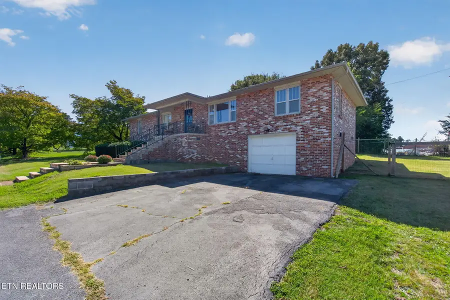108 Pratt St, Pikeville, TN 37367 - #2