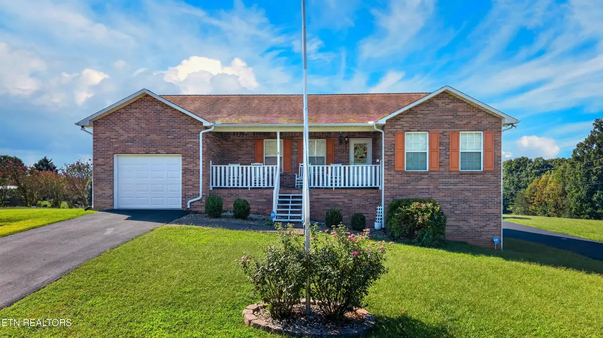 664 Keene Circle, Dandridge, TN 37725 - #1