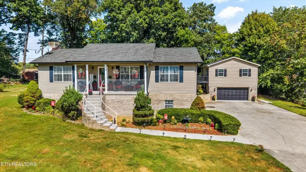 2812 Glenpark Rd, Knoxville, TN 37921