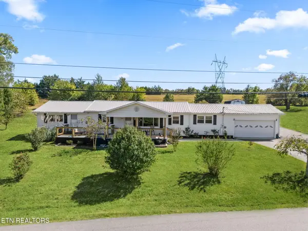 8318 Clapps Chapel Rd, Corryton, TN 37721