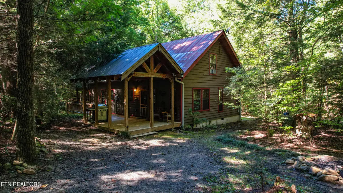 201 Old Doc Rogers Rd, Tellico Plains, TN 37385 - #1