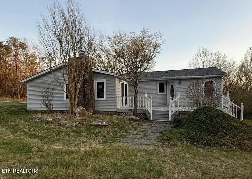 424 Lakeview Drive, Crossville, TN 38558 - #1