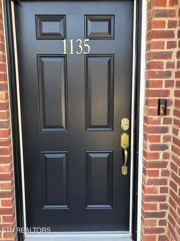1135 Crested Springs Way, Knoxville, TN 37923