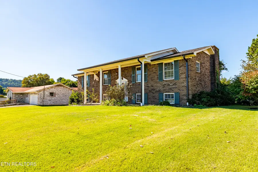 7325 Hallbrook Rd, Knoxville, TN 37918 - #3