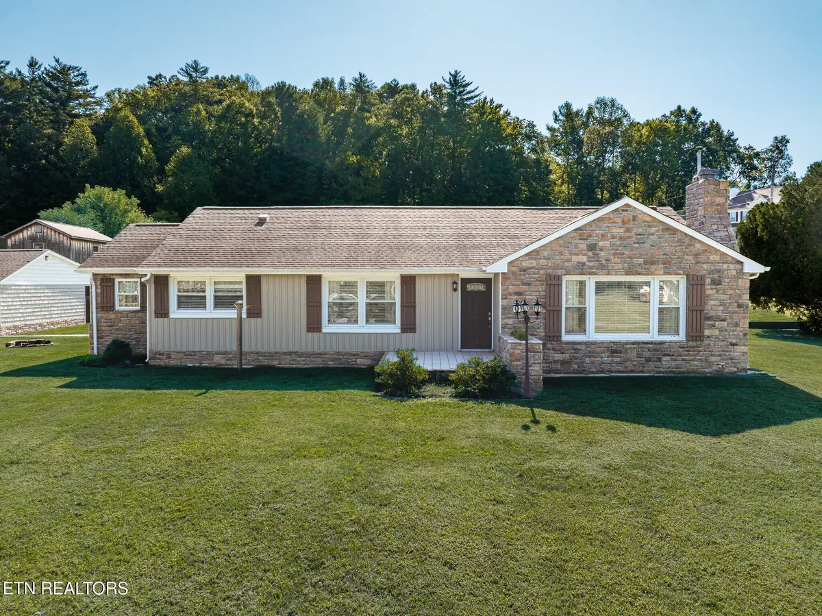 121 Shady Rd, Oliver Springs, TN 37840 - #1
