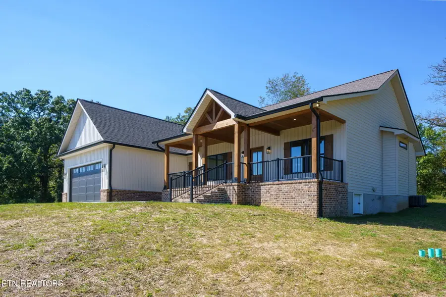 89 Estate Loop Tr, Crossville, TN 38555 - #2