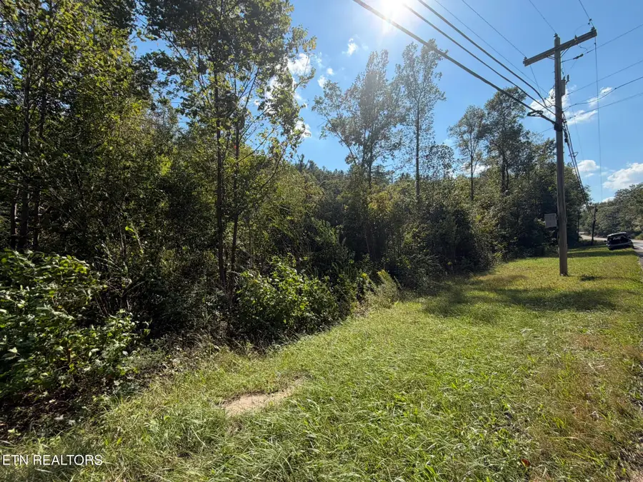 1783 Airport Rd, Oakdale, TN 37829 - #2