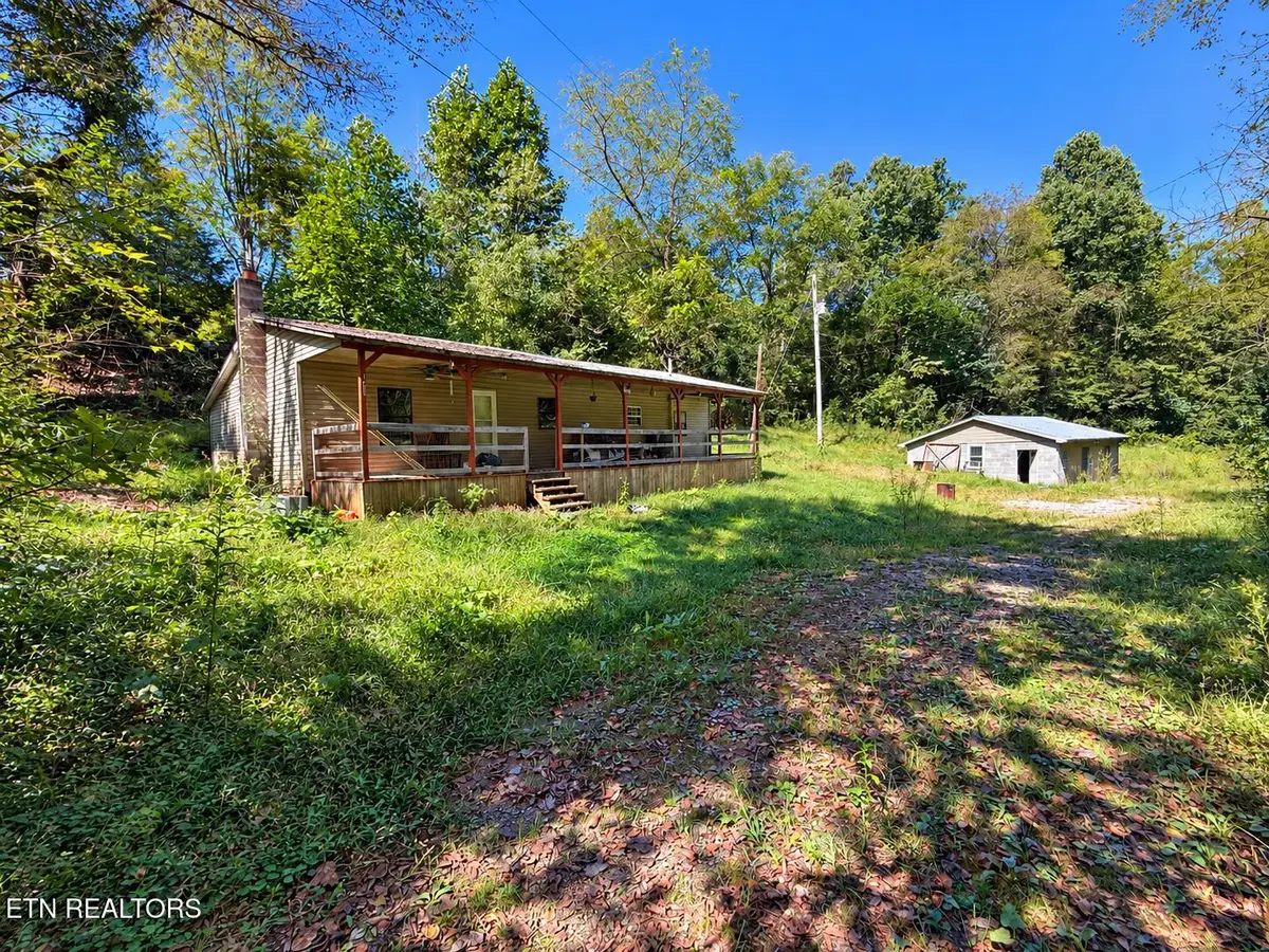 171 Shaw Hollow Rd, New Tazewell, TN 37825 - #1