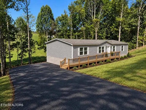 128 Whitaker Lane, Tazewell, TN 37879