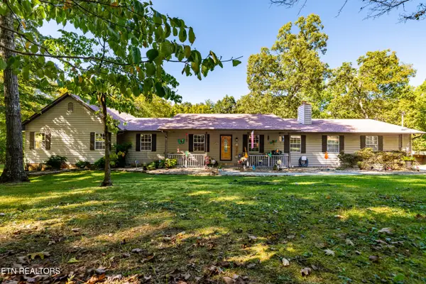 1845 Tree Tops Lane, Seymour, TN 37865