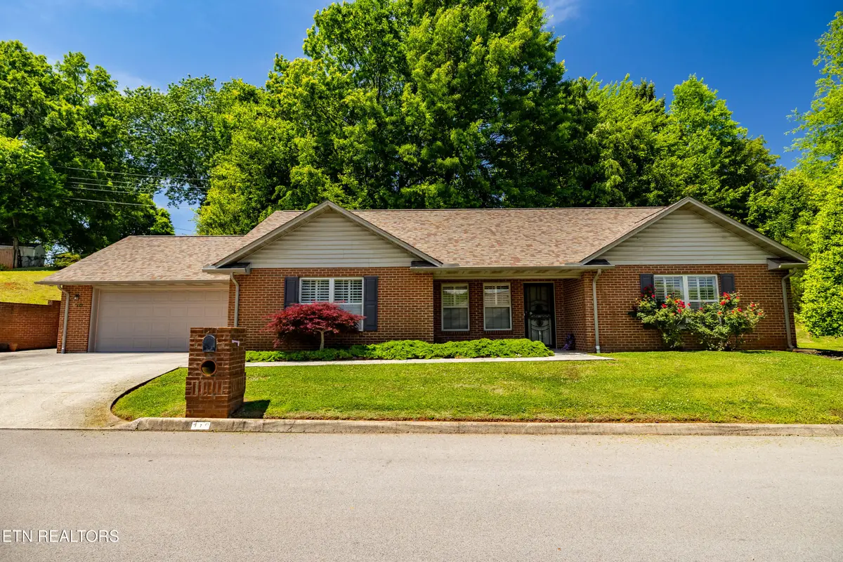 170 Manchester Drive, Maryville, TN 37803 - #1