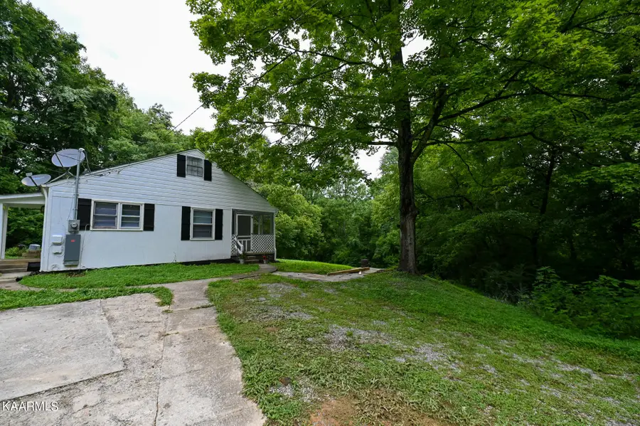 8905 Childress Rd, Powell, TN 37849 - #2