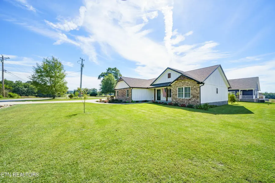 2643 Cook Rd, Crossville, TN 38571 - #3