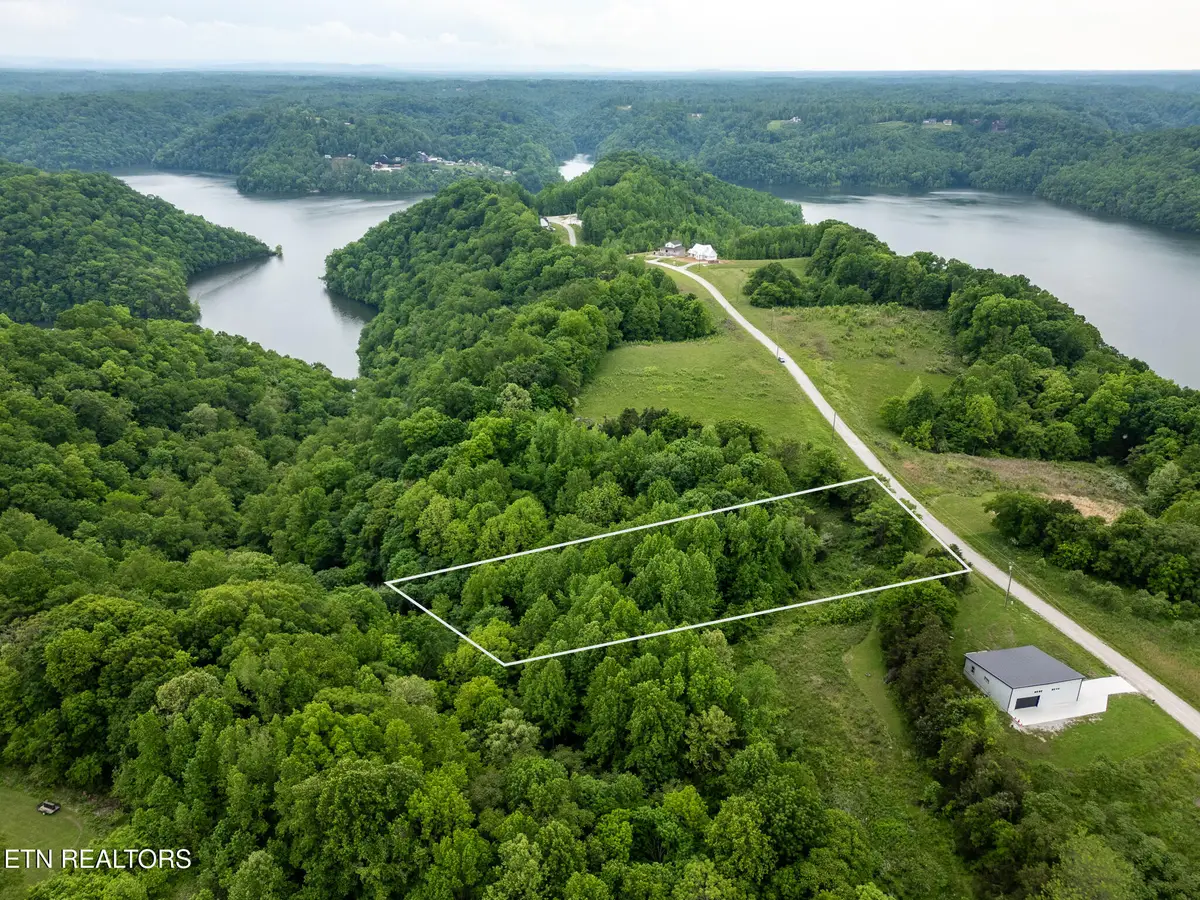 Lot 32 Lake Bluff Rd, Baxter, TN 38544 - #1