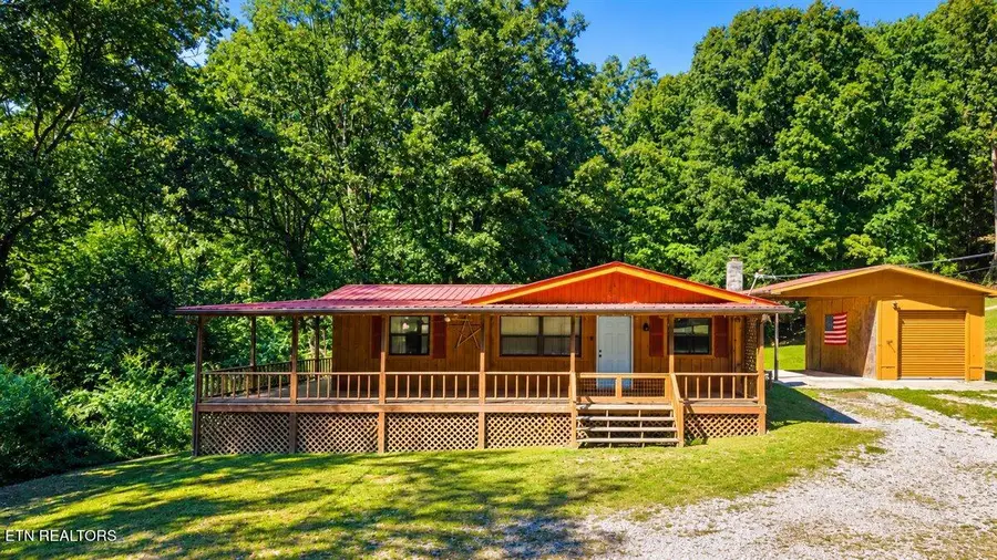 101 Mountain View Rd, Robbins, TN 37852 - #2