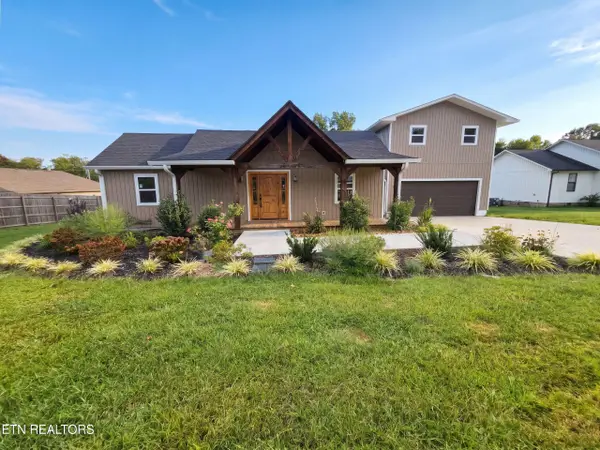 576 Stanley St, Oneida, TN 37841