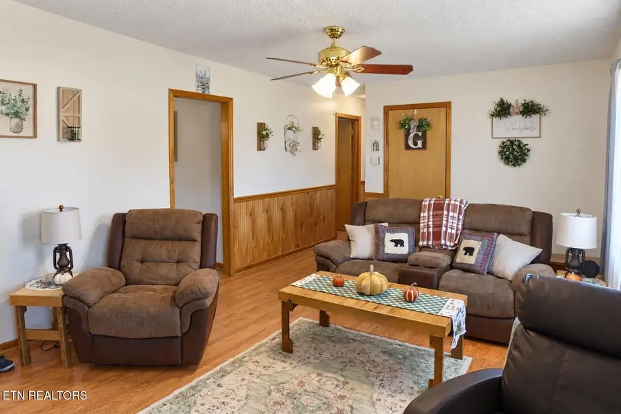 443 Hilltop Drive, Jefferson City, TN 37760 - #2