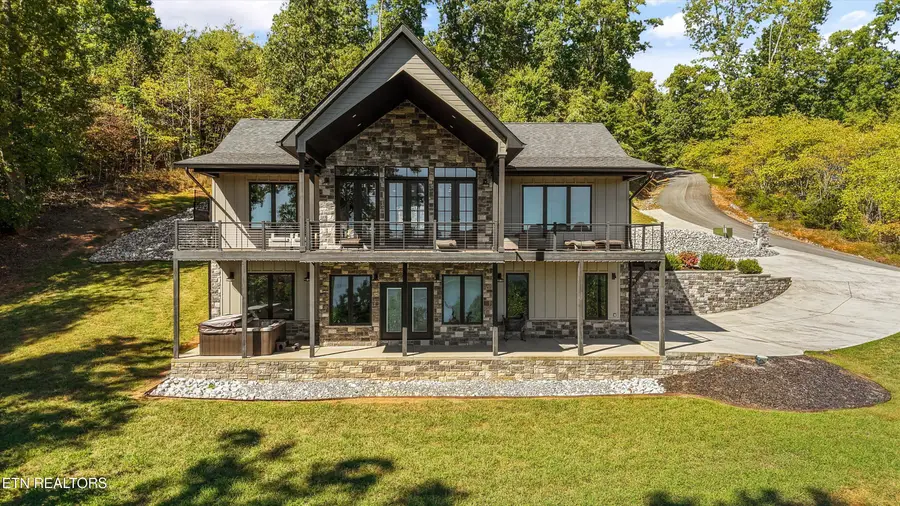 256 Feldspar Rd, New Tazewell, TN 37825 - #2