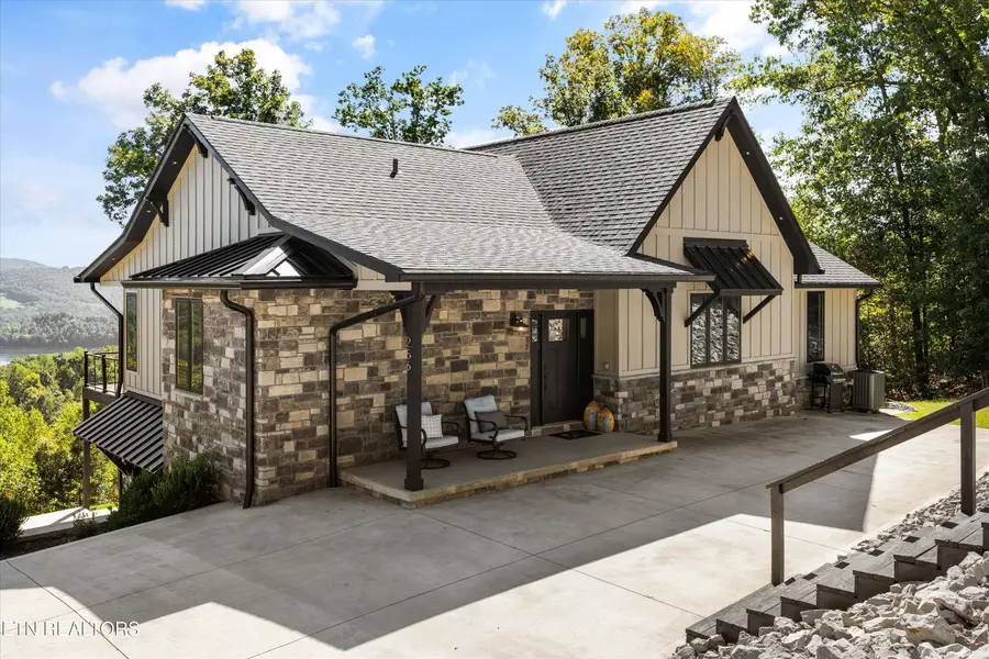 256 Feldspar Rd, New Tazewell, TN 37825 - #3