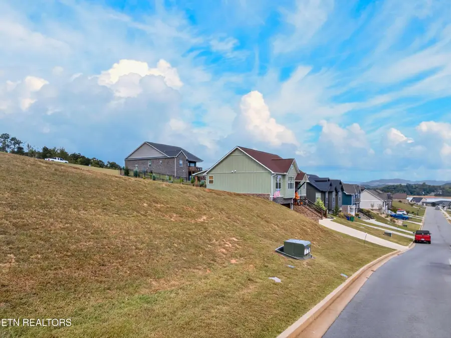 Bridgewater Blvd, Morristown, TN 37814 - #3