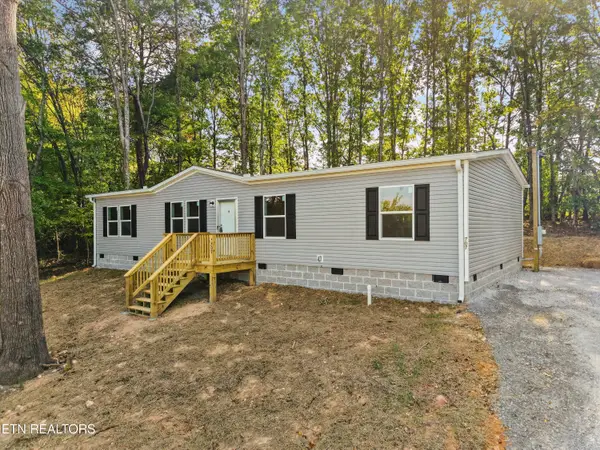 707 Old Riceville Rd, Athens, TN 37303