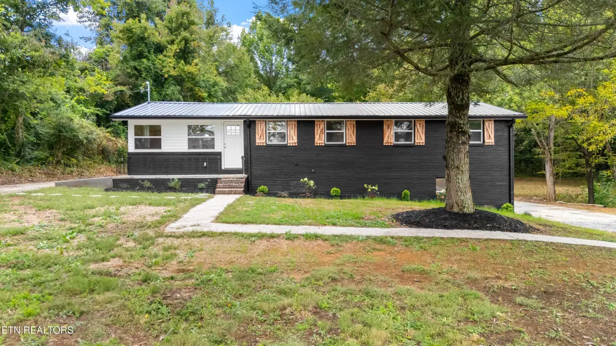 5501 Ball Rd, Knoxville, TN 37931 - #1