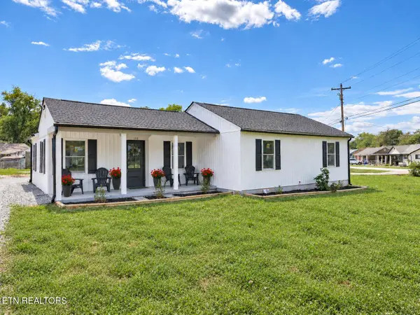 102 Love Drive, Harriman, TN 37748