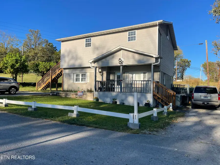 1201 Smith St, Tazewell, TN 37879 - #2