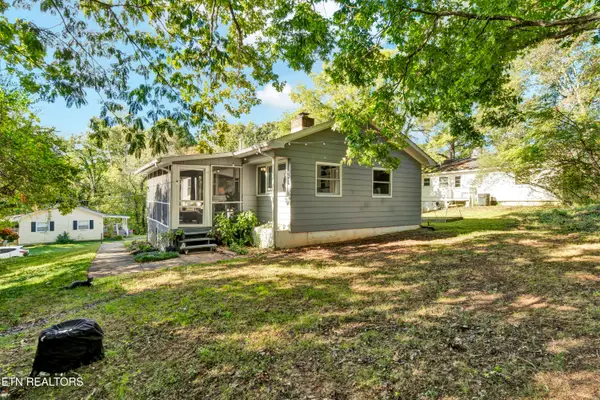 604 Florida Ave, Oak Ridge, TN 37830