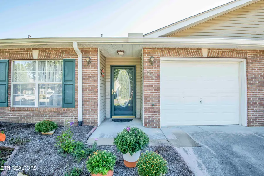 4022 Darwin Way, Knoxville, TN 37918 - #2