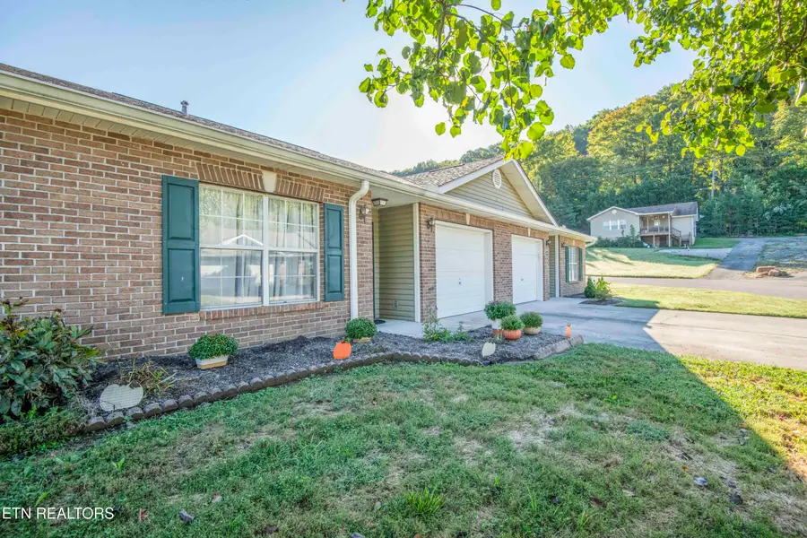 4022 Darwin Way, Knoxville, TN 37918 - #3