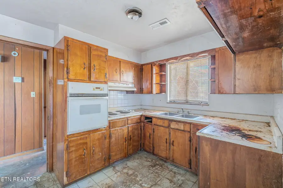 1500 Exeter Ave, Knoxville, TN 37921 - #2