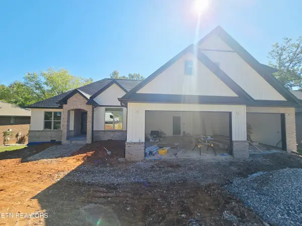 134 Amohi Way, Loudon, TN 37774