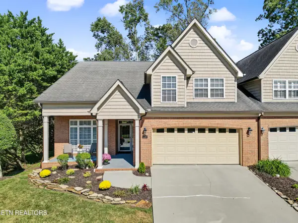5090 Dovewood Way #6, Knoxville, TN 37918