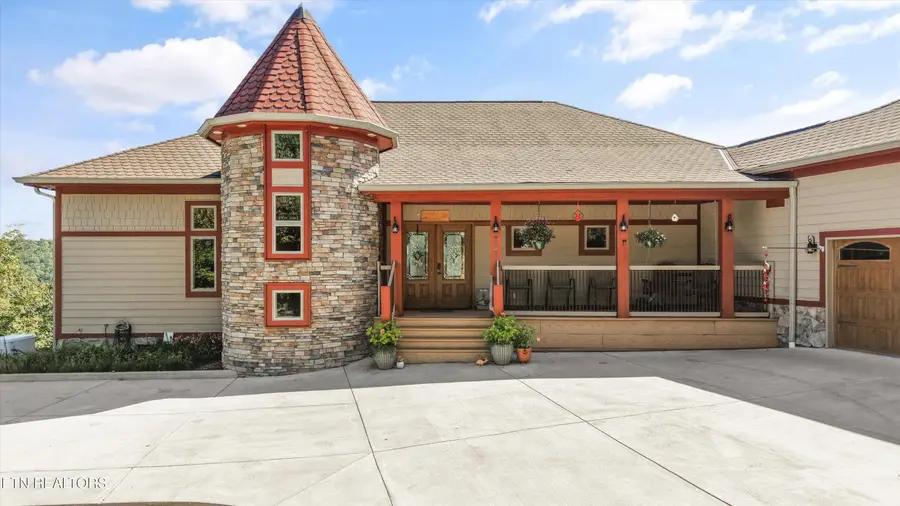 706 Nocks Drive, Gatlinburg, TN 37738 - #3