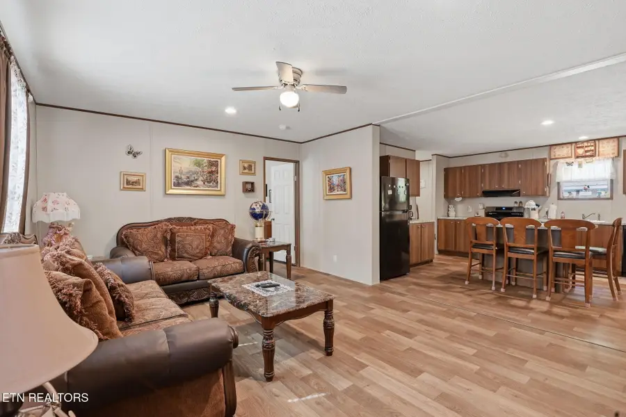 710 Lower Quarry Rd, Newport, TN 37821 - #2