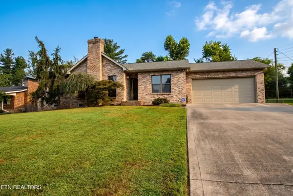 7923 W Cliff Drive, Knoxville, TN 37909