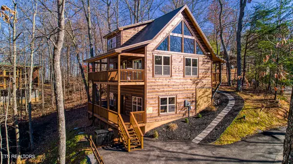 2184 Beach Front Drive, Sevierville, TN 37876