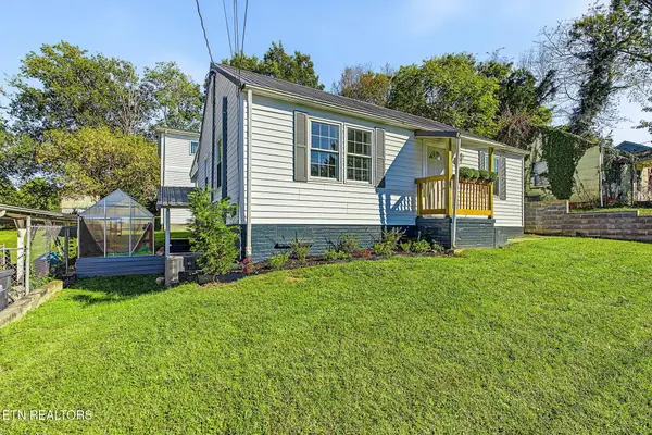 3424 Feathers St, Knoxville, TN 37920