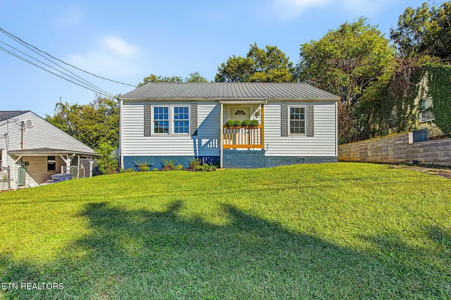 3424 Feathers St, Knoxville, TN 37920 - #2