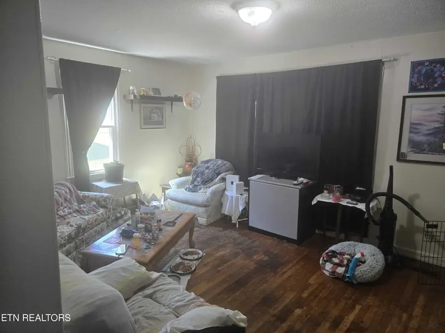715 Lincoln Ave, Morristown, TN 37813 - #3