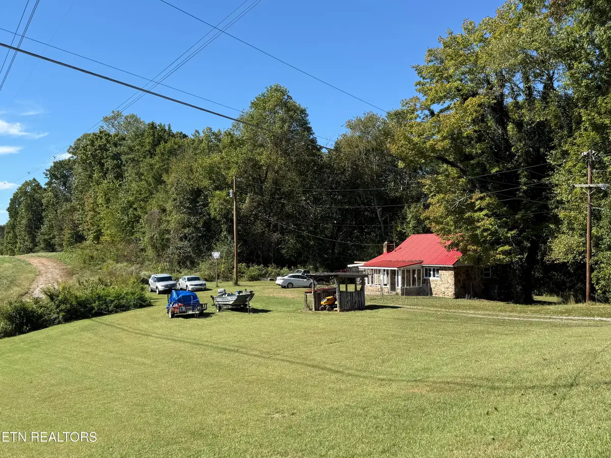 117 Arrowhead Tr, Kingston, TN 37763 - #1