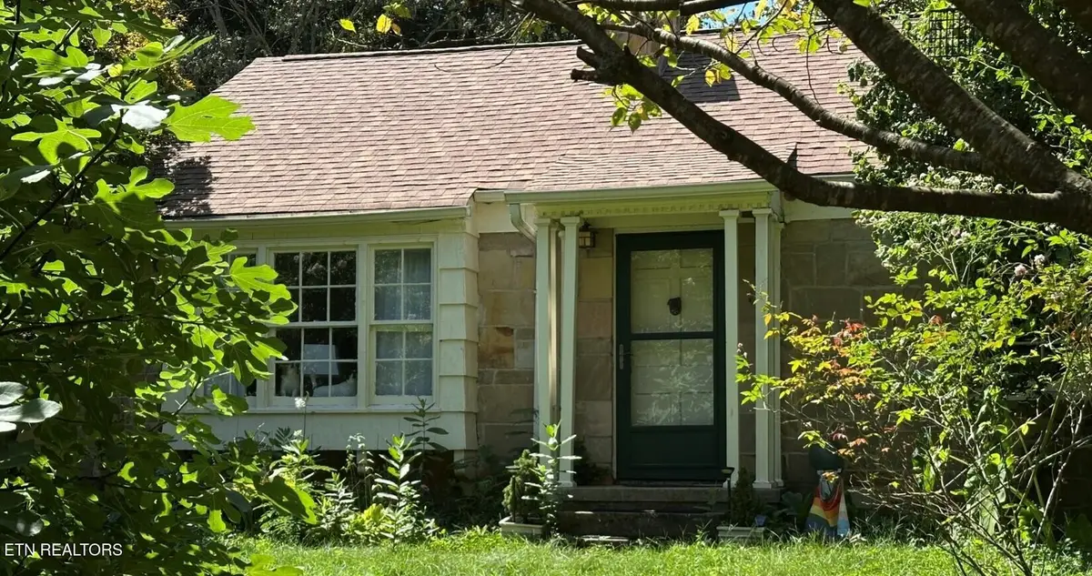 1407 Southgate Rd, Knoxville, TN 37919 - #1
