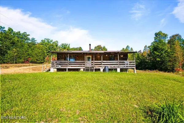 741 Melvin Hollow Rd, Pioneer, TN 37847