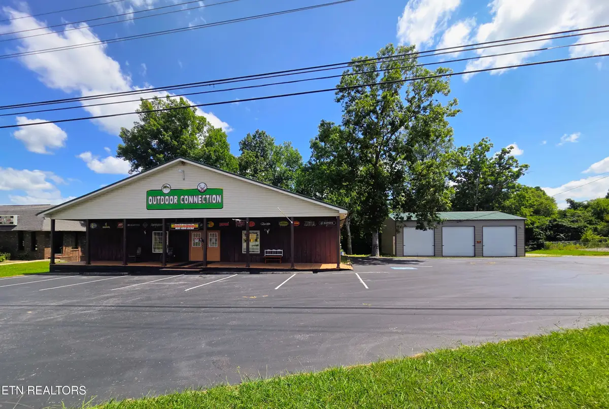 969 Miller Ave, Crossville, TN 38555 - #1